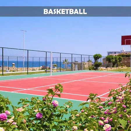 Kyrenia Scenes 酒店 4*