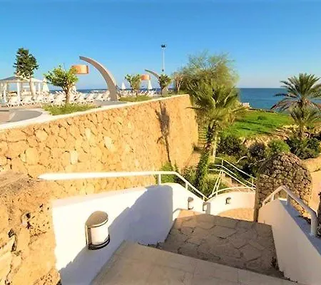 Kyrenia Scenes 酒店 4*