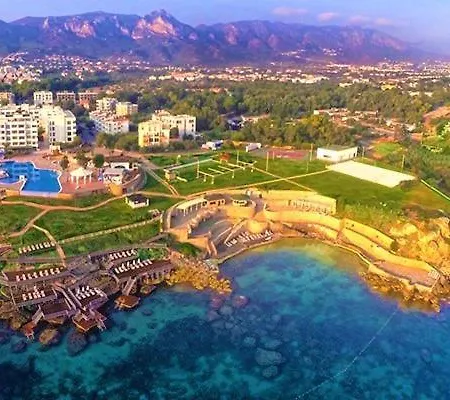 酒店 Kyrenia Scenes 4*