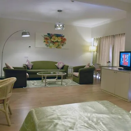 Kyrenia Scenes Hotel 4*