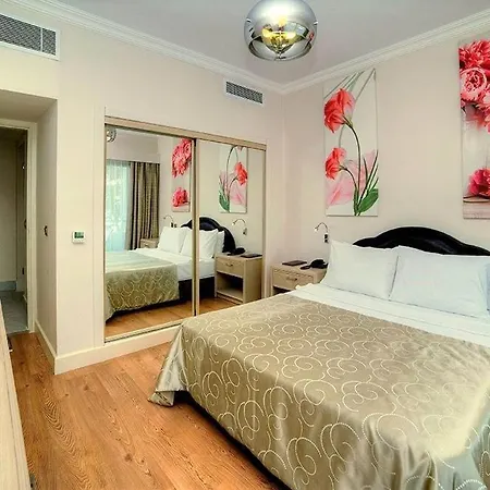Hotel Kyrenia Scenes