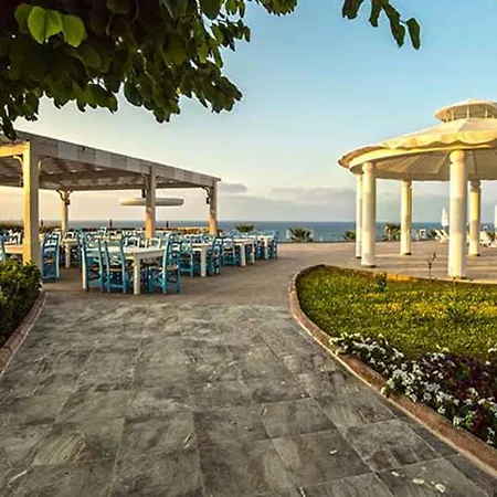 Hotel Kyrenia Scenes 4*